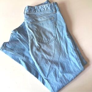 GAP light wash jeans size 28R